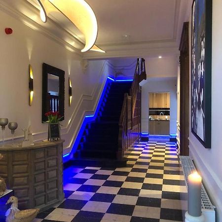 St-Georges IV Acomodação com café da manhã Ieper Exterior foto