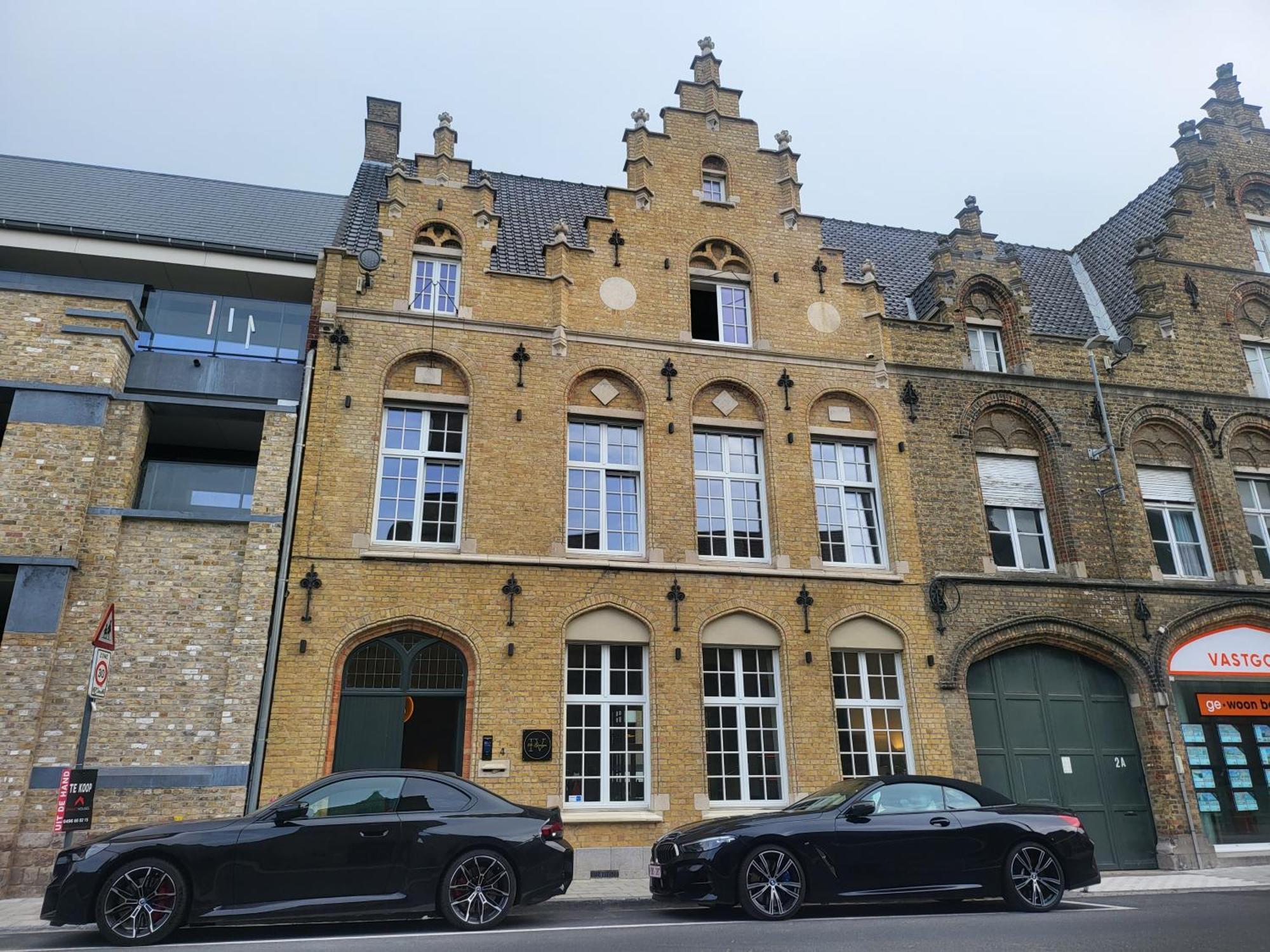 St-Georges IV Acomodação com café da manhã Ieper Exterior foto